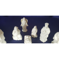 11 Kerststal figuren van keramiek in doos